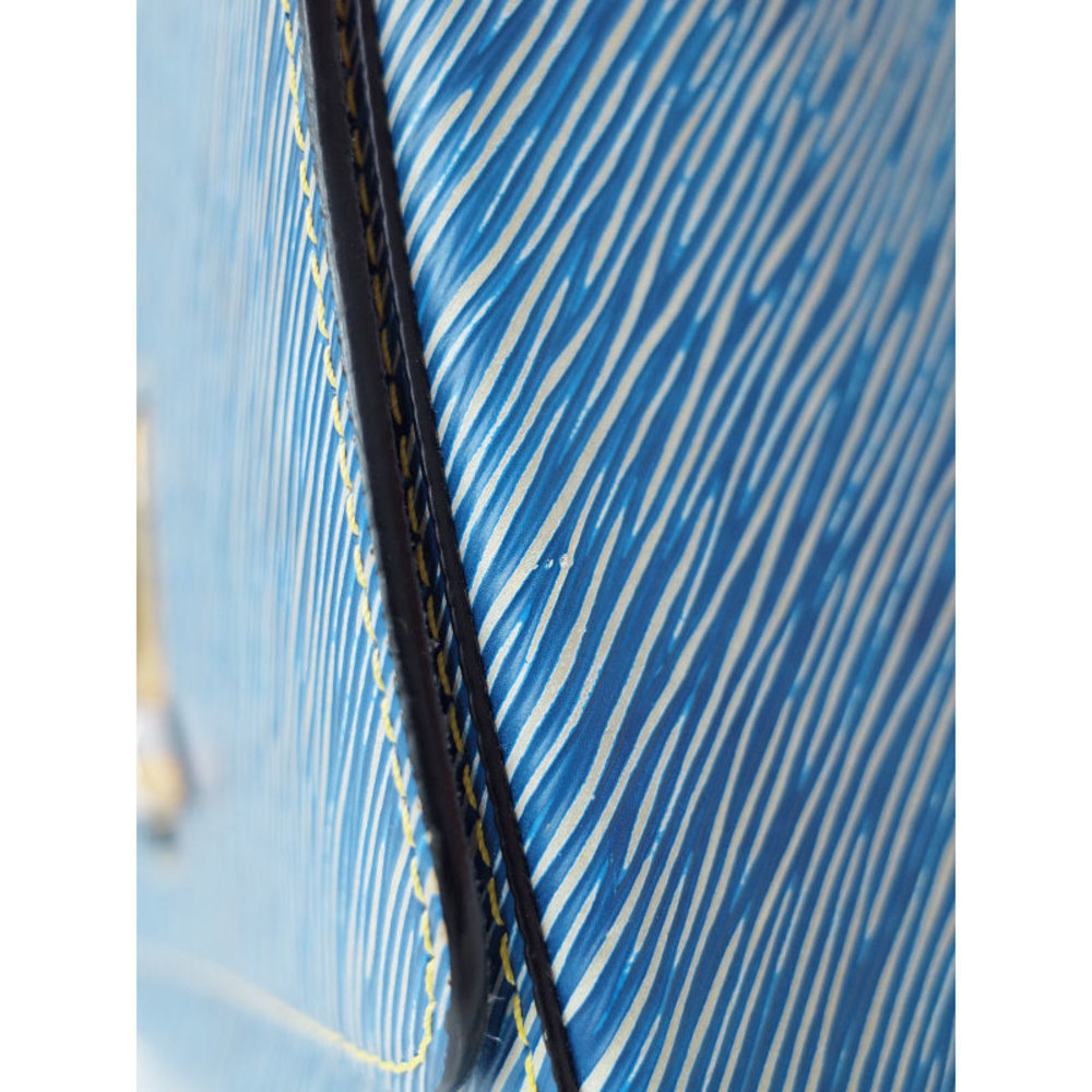 Louis Vuitton Epi Twist MM Chain Shoulder Bag Denim Blue - Picture 6 of 9